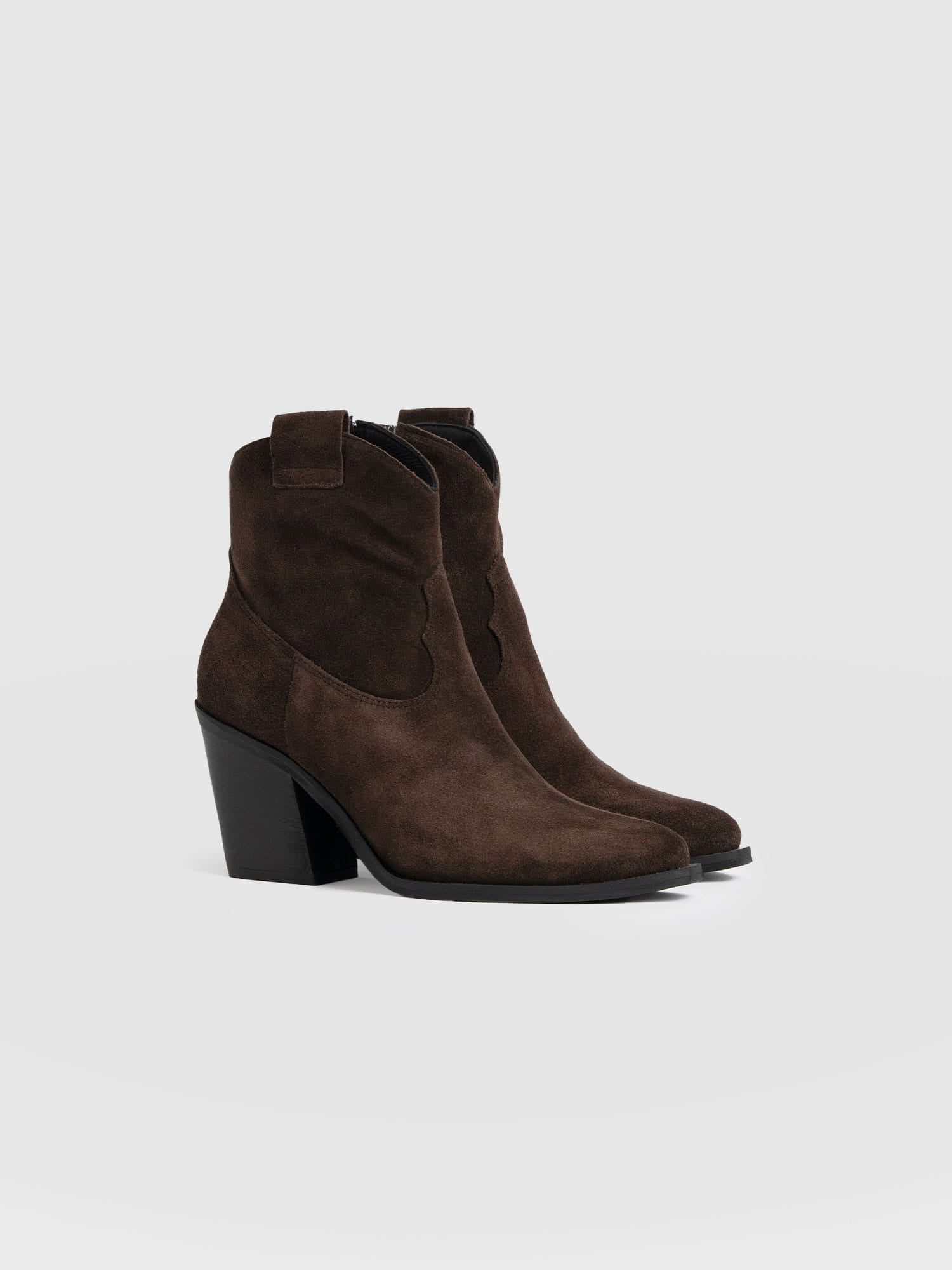 Dallas Mid Boot - Chocolate - Image 4