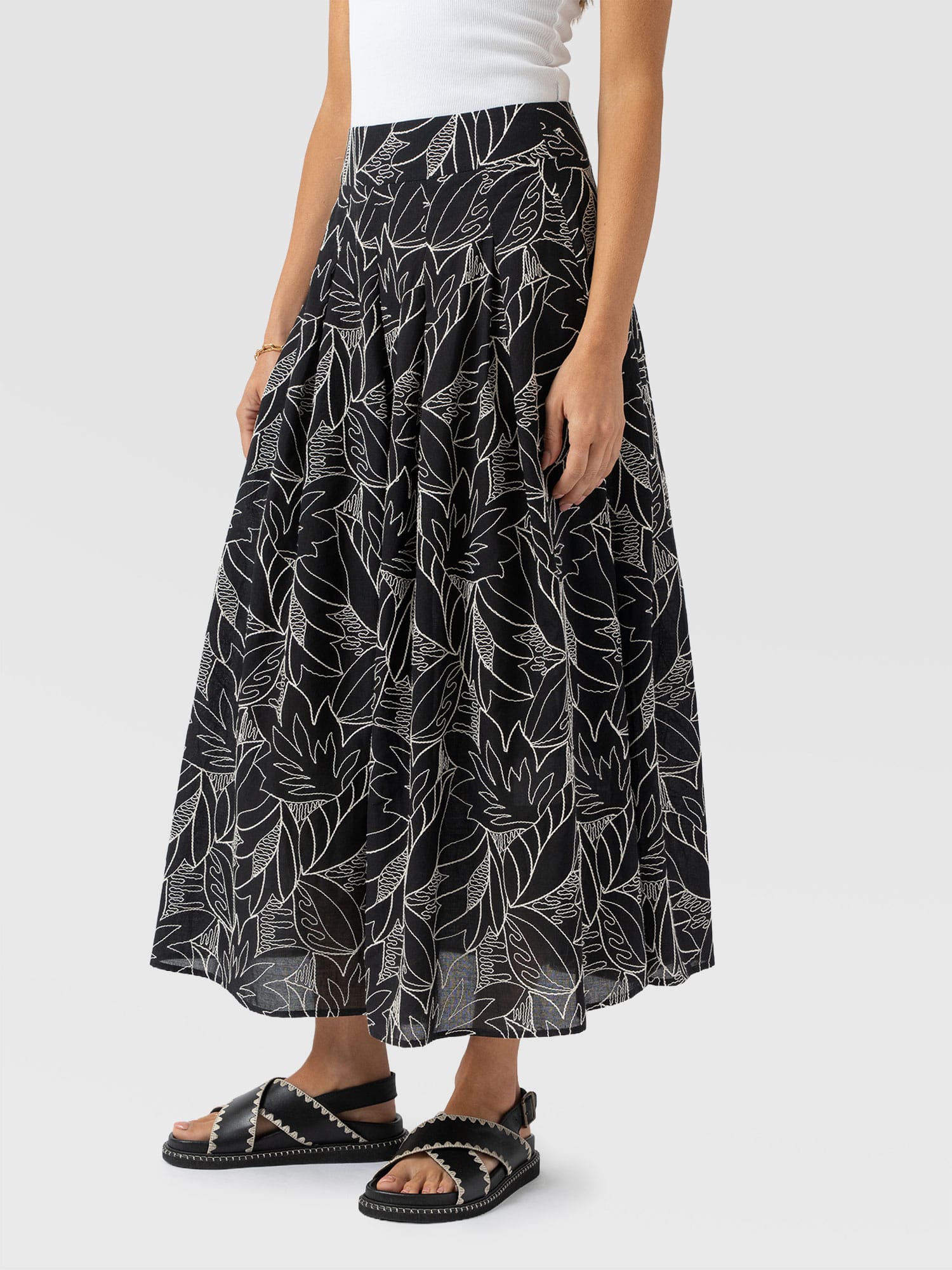 Eliza Pleated Skirt - Black Embroidered - Image 4