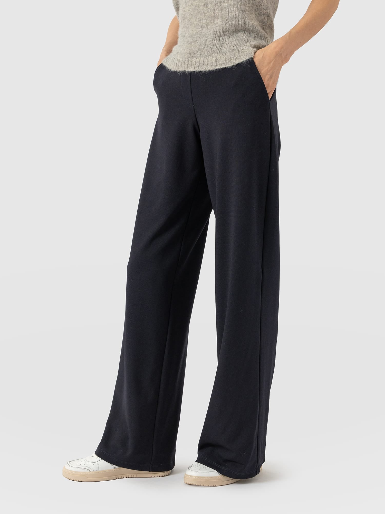 Hoxton Straight Leg Pant - Navy - Image 4